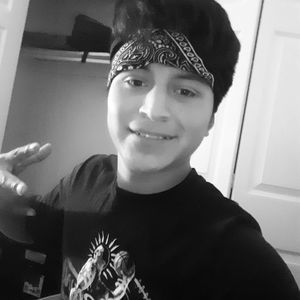 Meet your Posher, Sandovalito